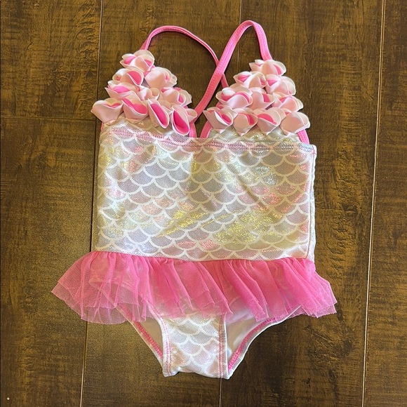 Floatimini Other - Pink and White Ruffle Swimsuit